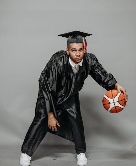 Купить диплом экономиста в Мантурово