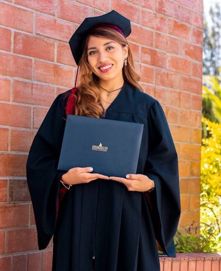 Купить диплом педагога в Урае